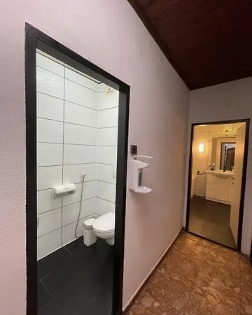 בית אירוח Lovely Center, Shared Bathroom