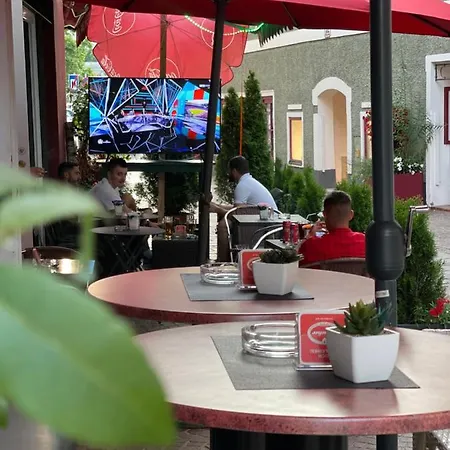 홈스테이 Lovely Center, Shared Bathroom 빌라흐