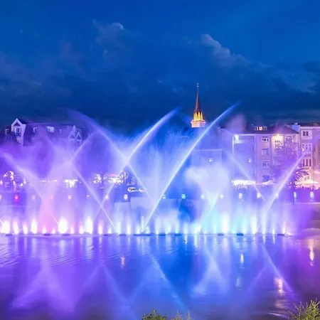 Lovely Center, Shared Bathroom *