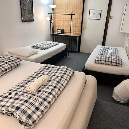 Lovely Rooms, Center, Shared Bathroom, Windows To Corridor