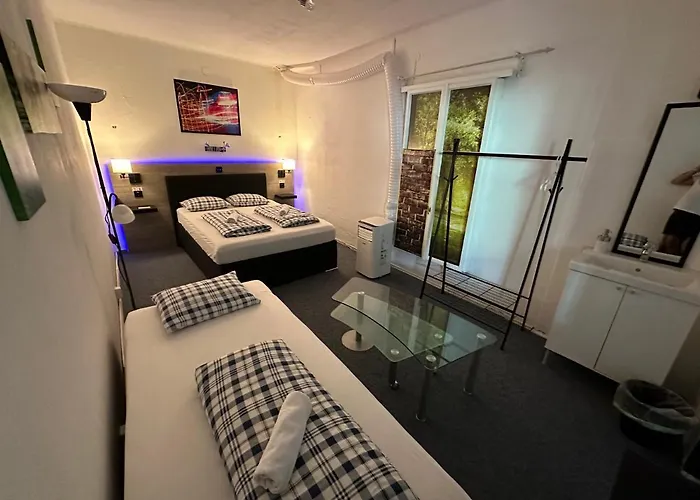 Lovely Center, Shared Bathroom Privatunterkunft Villach