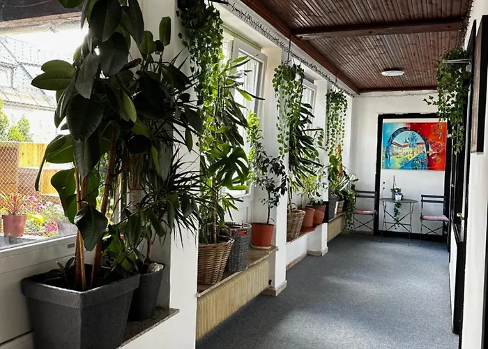 Lovely Center, Shared Bathroom Privatunterkunft Villach