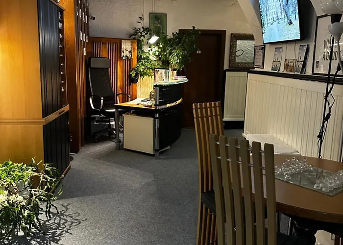 Lovely Center, Shared Bathroom * Villach