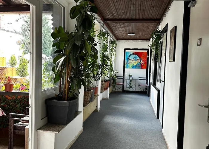 Lovely Center, Shared Bathroom *